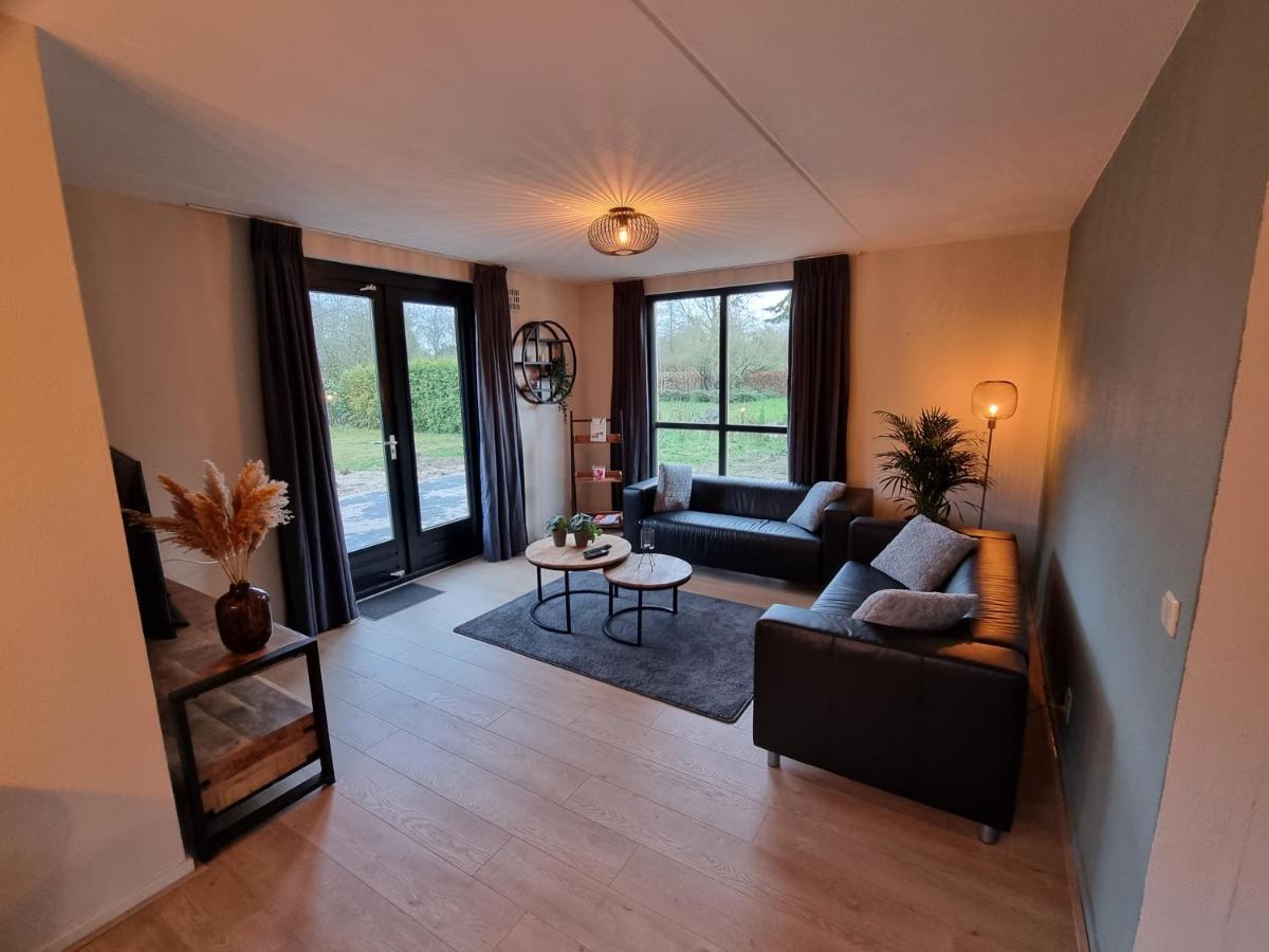 Vakantiewoning Maas En Waal 277 Ewijk Esterno foto